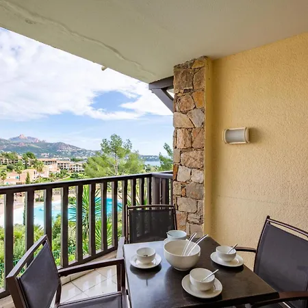 Appartement Résidence Le Village De Cap Esterel - Maeva - 4 Personnes - Sélection Mae-2641