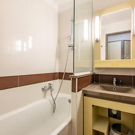 Le Village De Cap Esterel - Maeva - 4 Personnes - Selection Mae-2641 * Сен-Рафаэль