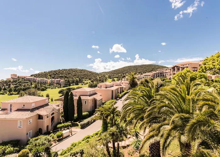 Апартаменти Le Village De Cap Esterel - Maeva - 4 Personnes - Selection Mae-2641 *