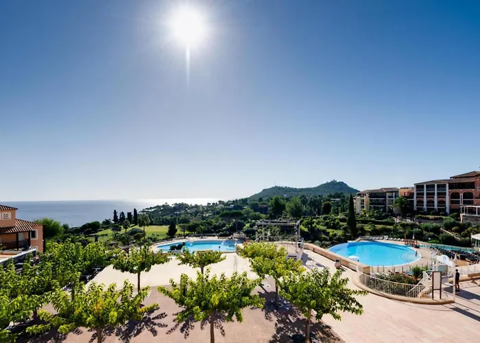 Апартаменти Le Village De Cap Esterel - Maeva - 4 Personnes - Selection Mae-2641 Сен-Рафаель