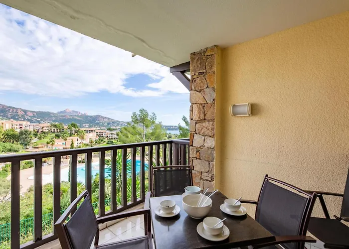 Апартаменти Le Village De Cap Esterel - Maeva - 4 Personnes - Selection Mae-2641